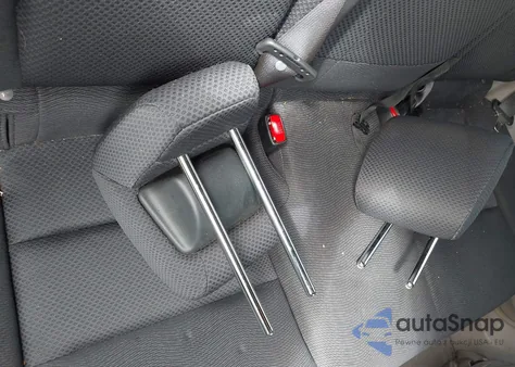 2011 Honda Insight Ex z USA, uszkodzony, nr VIN JHMZE2H7XBS003953